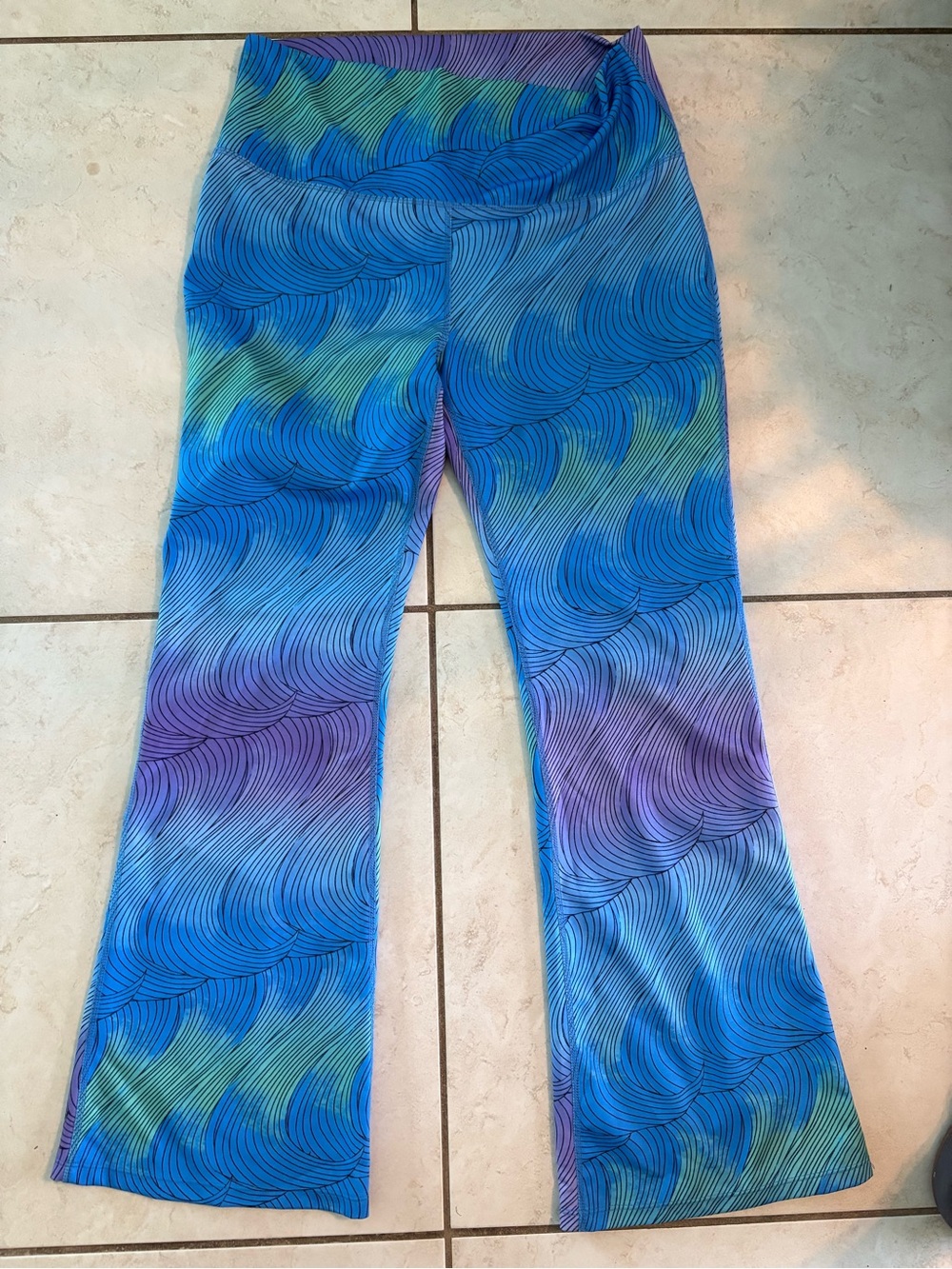 Reel Legends Girls Blue and Purple Wave-Print Leggings
